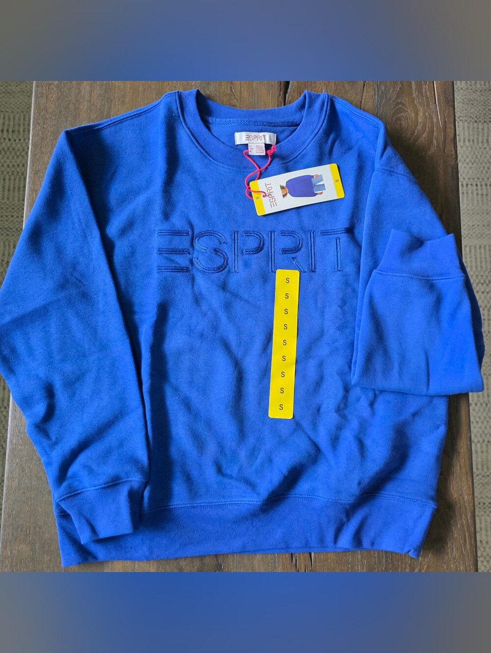 Retro ESPRIT Sweatshirt with Embroidered Logo Vintage-Inspired  Blue Size S
